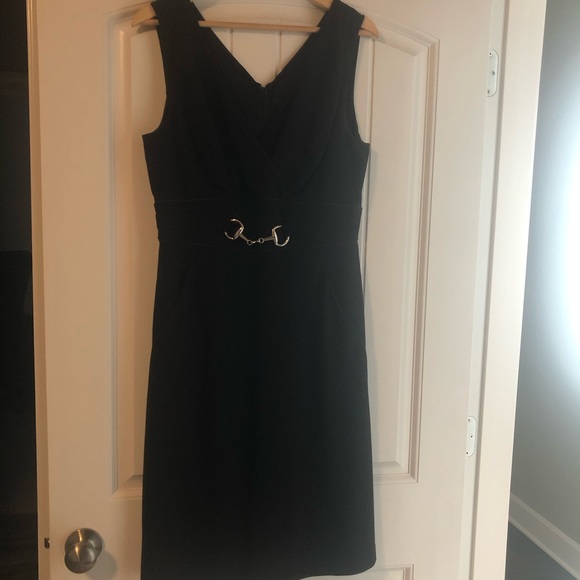 Dress - Picture 4 of 4